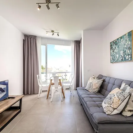 VB San Fermín 2BDR Apt with Sea Views *